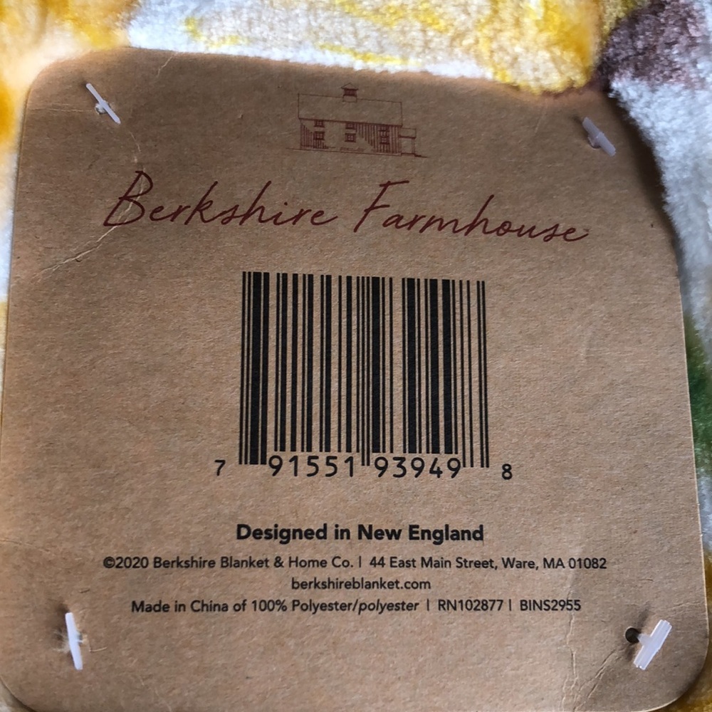 🆕Berkshire Sunflower Throw - Picture 3 of 13